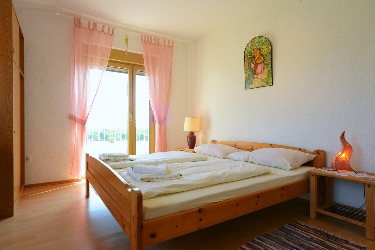 Ferienhaus Tomic Nedeščina Eksteriør bilde