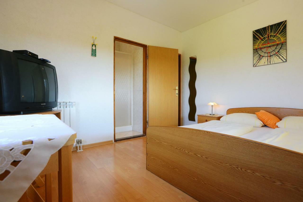 Ferienhaus Tomic Nedeščina Eksteriør bilde