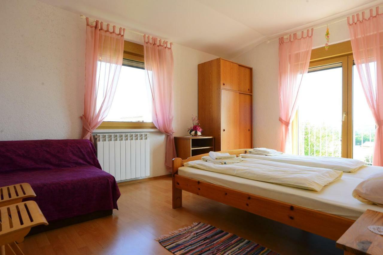 Ferienhaus Tomic Nedeščina Eksteriør bilde