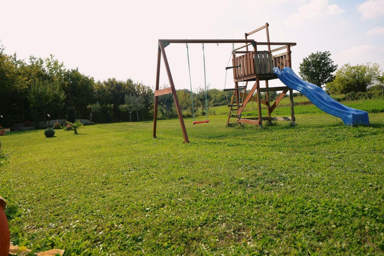 Ferienhaus Tomic Nedeščina Eksteriør bilde