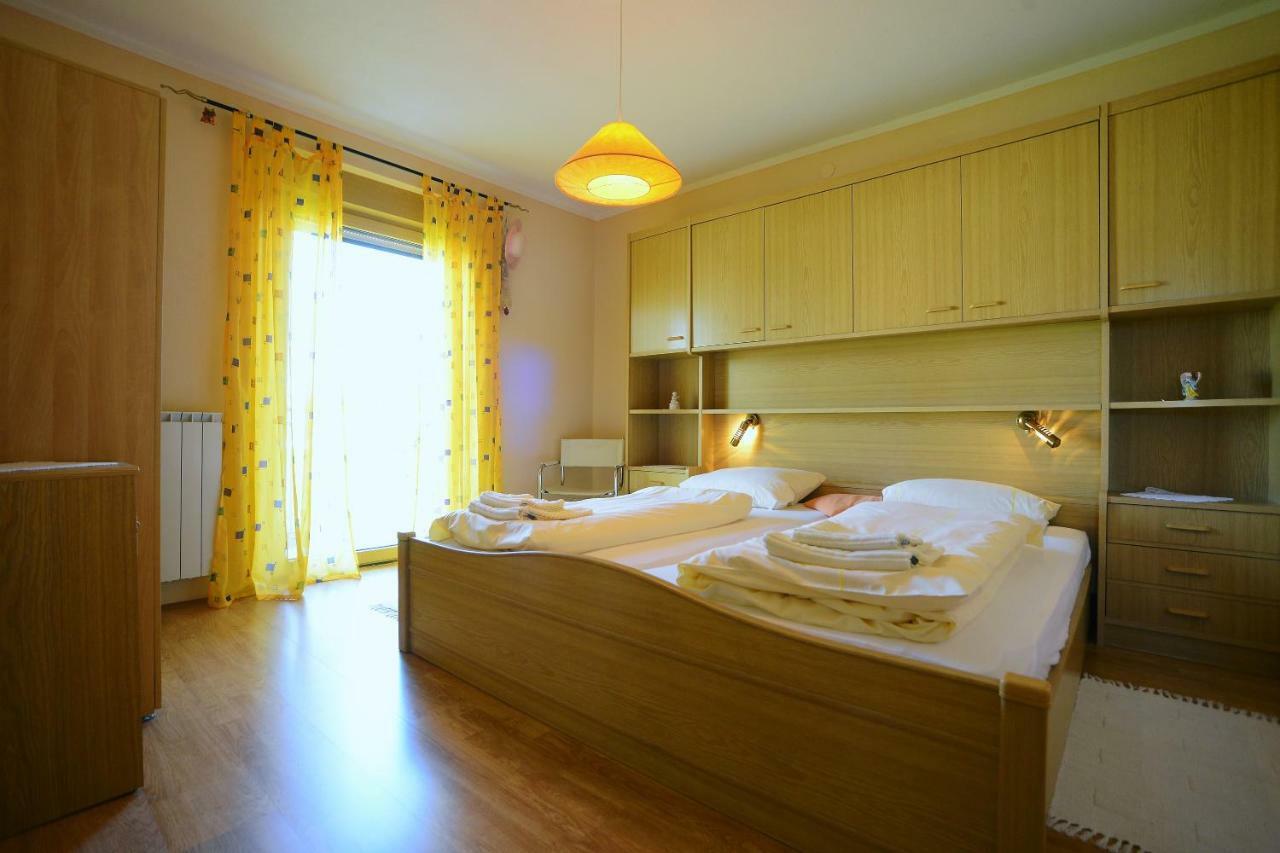 Ferienhaus Tomic Nedeščina Eksteriør bilde